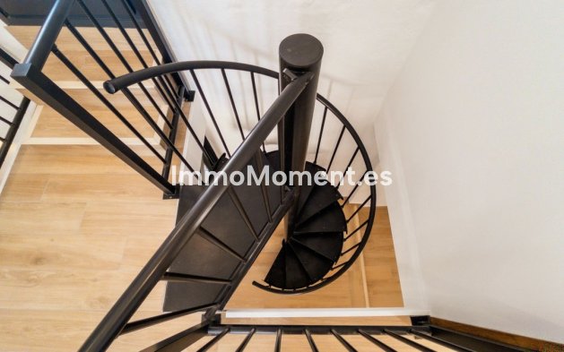 Bestaande woning - Geschakelde woning - Binnenland  - Guaro