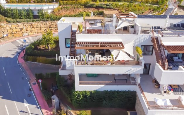 Wiederverkauf - Wohnung -   Inländisch - Istán