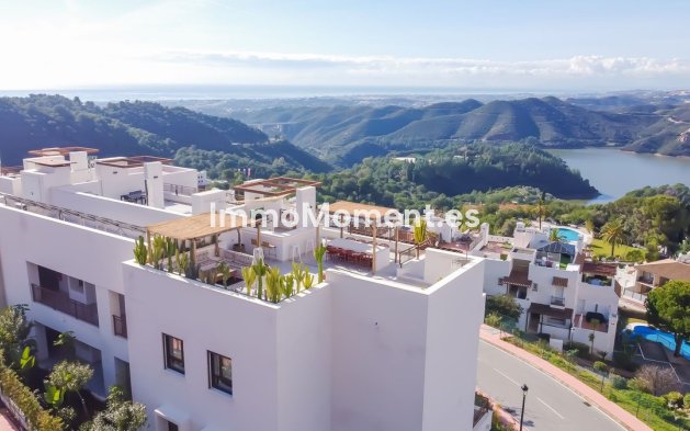 Wiederverkauf - Wohnung -   Inländisch - Istán