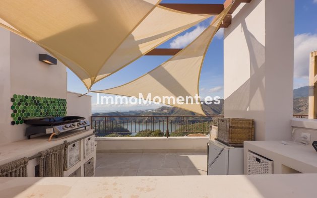 Wiederverkauf - Wohnung -   Inländisch - Istán