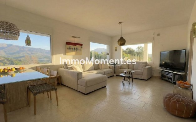 Bestaande woning - Villa - Binnenland  - Guaro