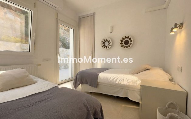 Bestaande woning - Villa - Binnenland  - Guaro
