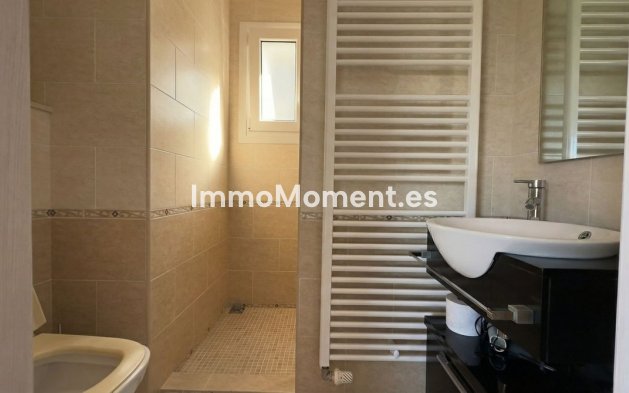 Bestaande woning - Villa - Binnenland  - Guaro