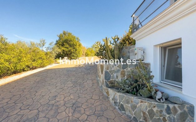Bestaande woning - Villa - Binnenland  - Guaro