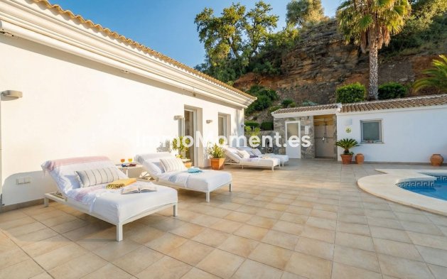 Bestaande woning - Villa - Binnenland  - Guaro