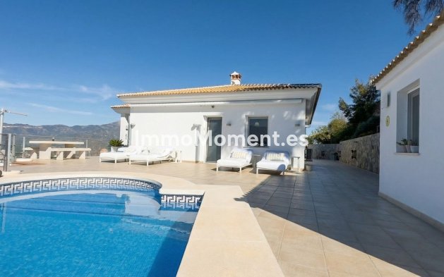 Bestaande woning - Villa - Binnenland  - Guaro