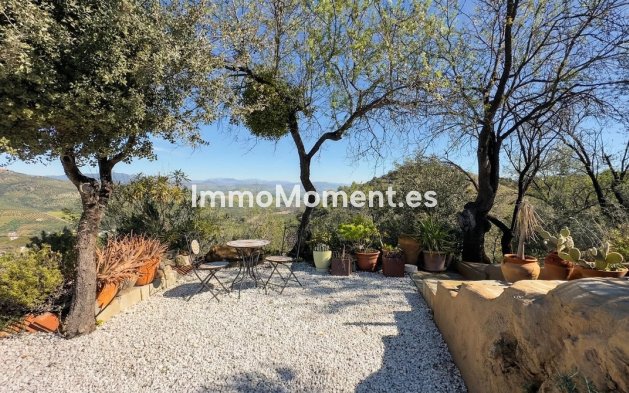 Bestaande woning - Villa - Binnenland  - Guaro
