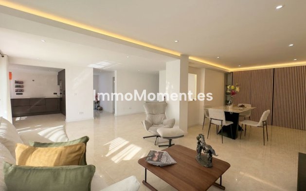 Resale - Villa - Mijas - Calahonda