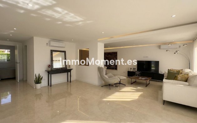 Resale - Villa - Mijas - Calahonda