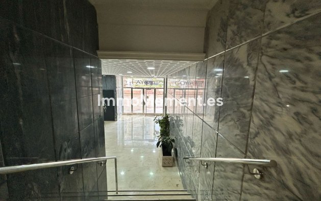 Wiederverkauf - Wohnung - Torremolinos - Torremolinos Centro