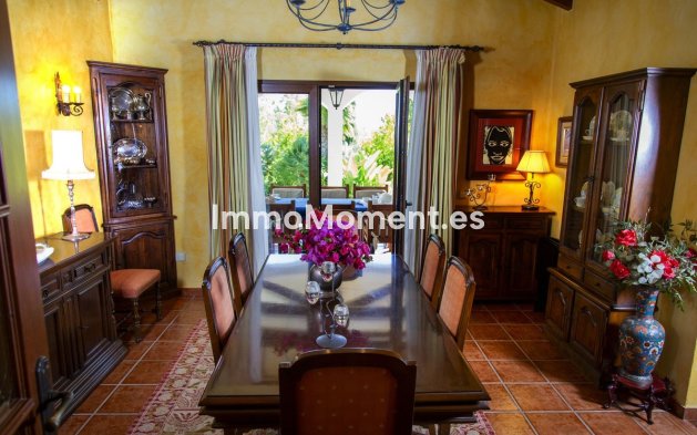 Bestaande woning - Villa - Mijas - La Cala Golf