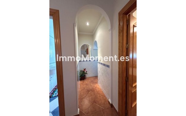 Wiederverkauf - Villa -   Inländisch - Alora