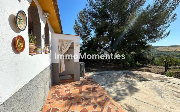 Wiederverkauf - Villa -   Inländisch - Alora