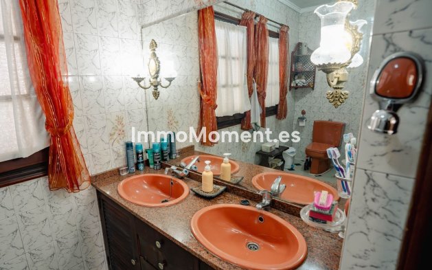 Resale - Villa - Fuengirola - Los Pacos