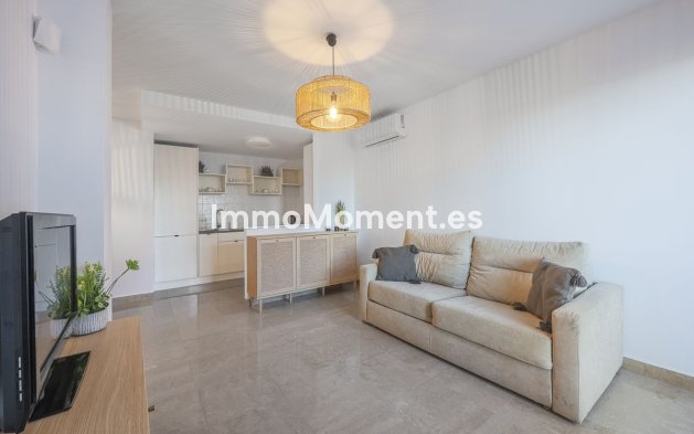 Resale - Apartment - Manilva - Manilva Centro
