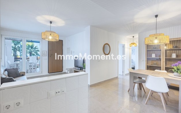 Resale - Apartment - Manilva - Manilva Centro