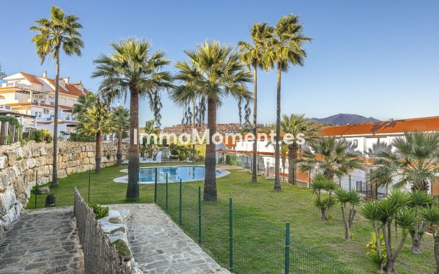 Resale - Apartment - Manilva - Manilva Centro