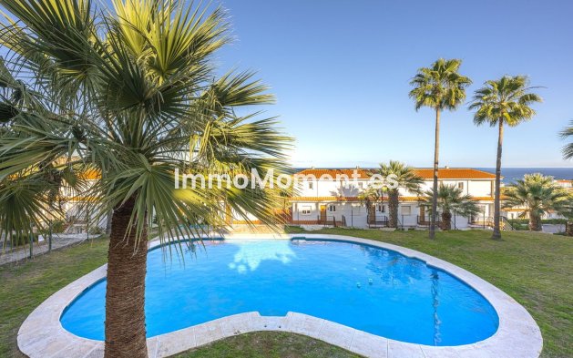 Resale - Apartment - Manilva - Manilva Centro