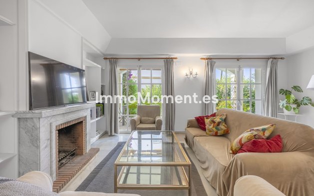 Revente - Maison mitoyenne - Estepona  - Estepona Centro