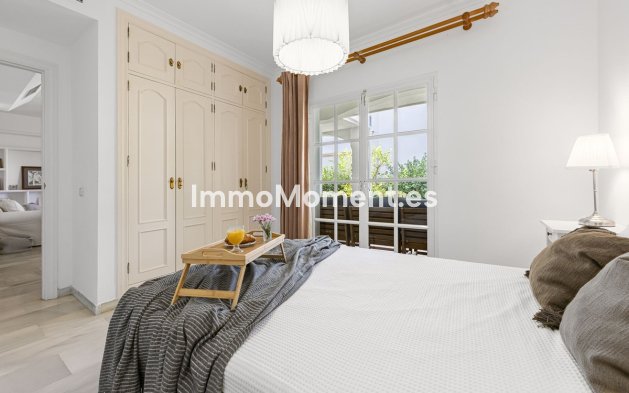 Revente - Maison mitoyenne - Estepona  - Estepona Centro