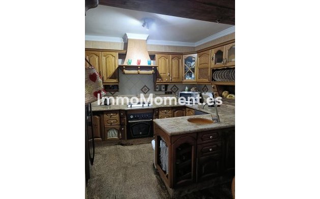 Wiederverkauf - Reihenhaus -   Inländisch - Coín