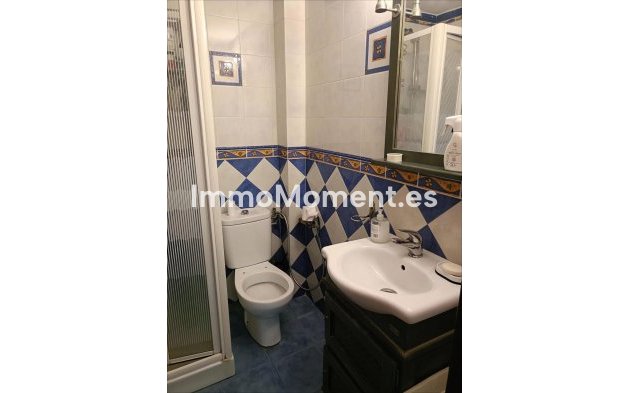 Wiederverkauf - Reihenhaus -   Inländisch - Coín