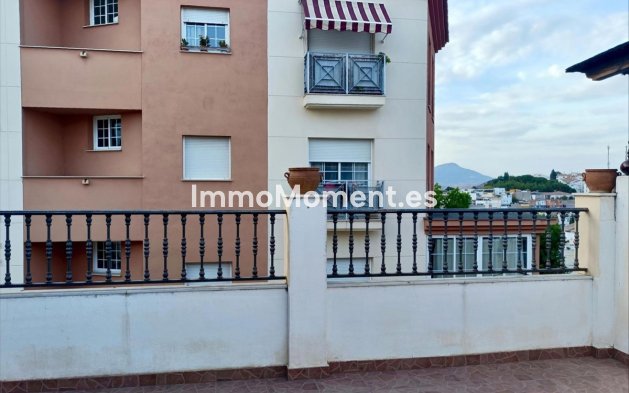 Wiederverkauf - Reihenhaus -   Inländisch - Coín