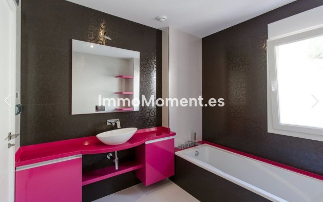 Resale - Villa - Teulada - Moraira