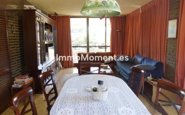 Revente - Villa - Benidorm - Benidorm Centro