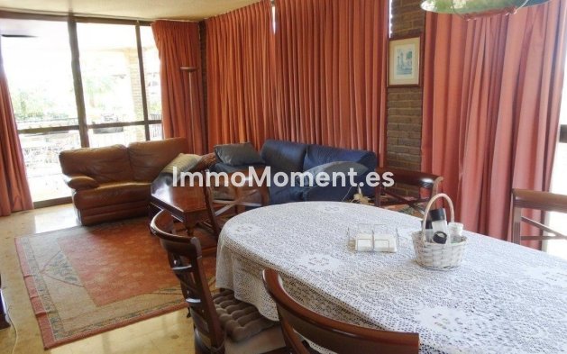 Revente - Villa - Benidorm - Benidorm Centro