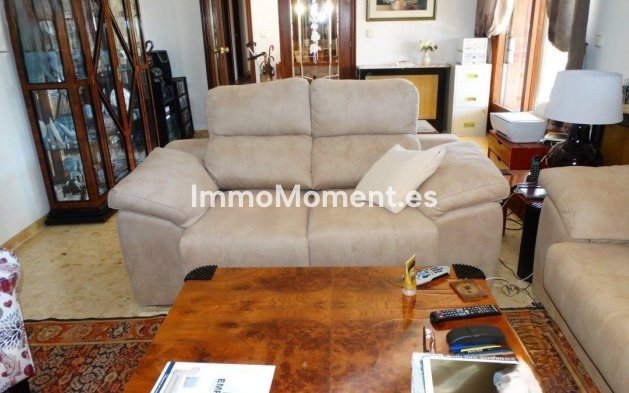 Revente - Villa - Benidorm - Benidorm Centro