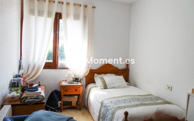 Revente - Villa - Benidorm - Benidorm Centro