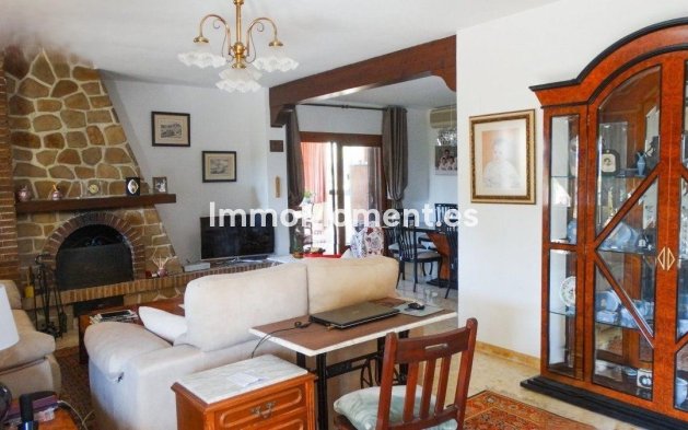 Revente - Villa - Benidorm - Benidorm Centro