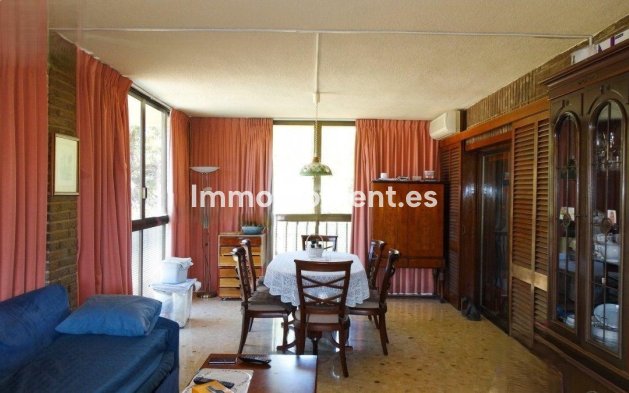 Revente - Villa - Benidorm - Benidorm Centro