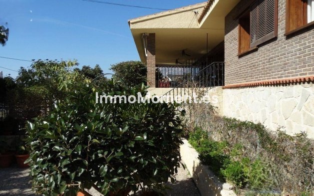 Revente - Villa - Benidorm - Benidorm Centro