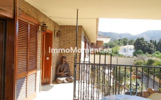 Revente - Villa - Benidorm - Benidorm Centro