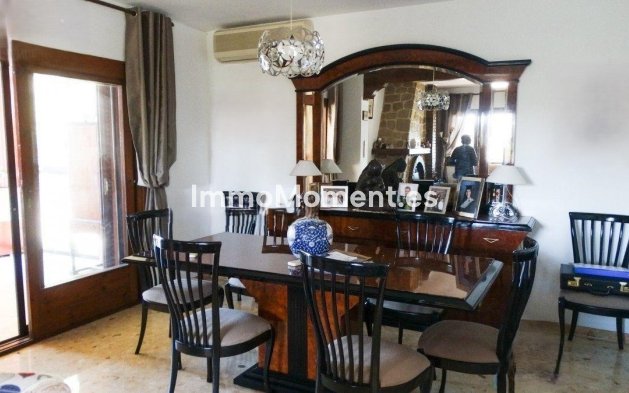 Revente - Villa - Benidorm - Benidorm Centro