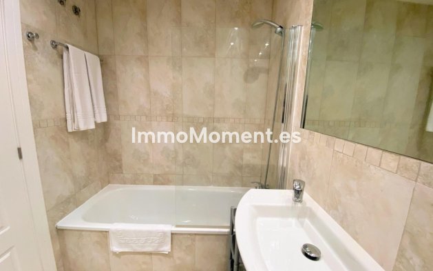 Resale - Apartment - Benidorm - Benidorm Centro