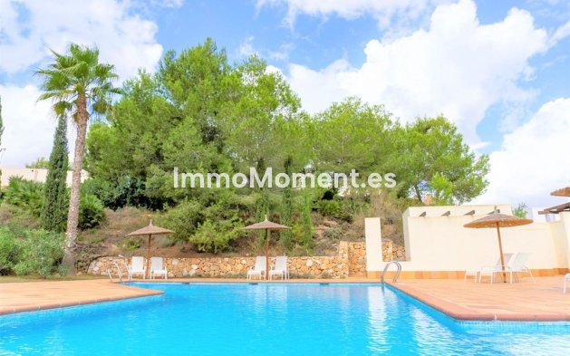 Reventa - Villa - Orihuela - Las Colinas Golf