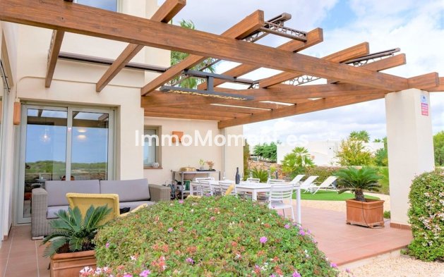 Reventa - Villa - Orihuela - Las Colinas Golf