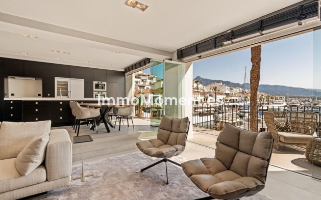 Wiederverkauf - Wohnung - Marbella - Puerto Banús