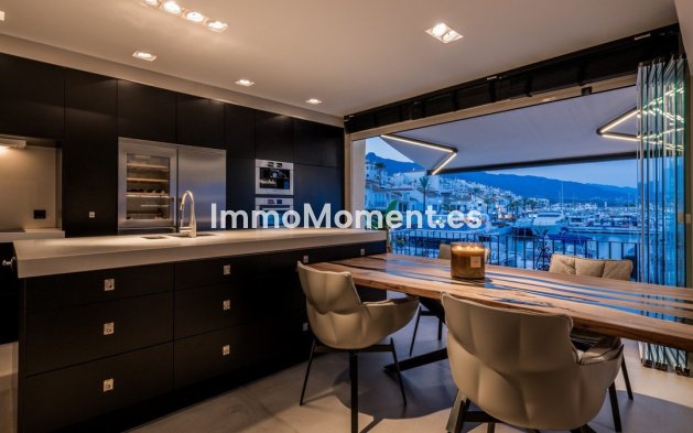 Wiederverkauf - Wohnung - Marbella - Puerto Banús