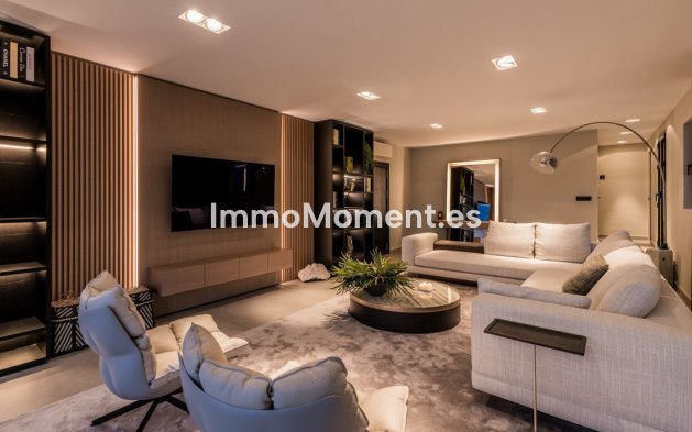 Wiederverkauf - Wohnung - Marbella - Puerto Banús