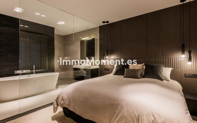 Wiederverkauf - Wohnung - Marbella - Puerto Banús