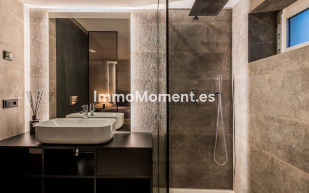 Wiederverkauf - Wohnung - Marbella - Puerto Banús