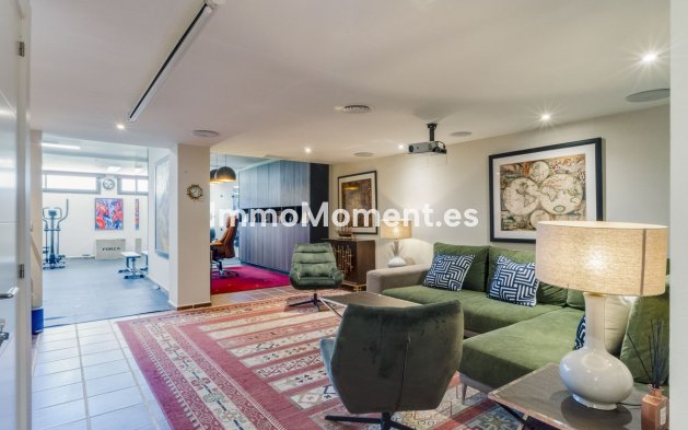 Reventa - Villa - Estepona  - Estepona Centro