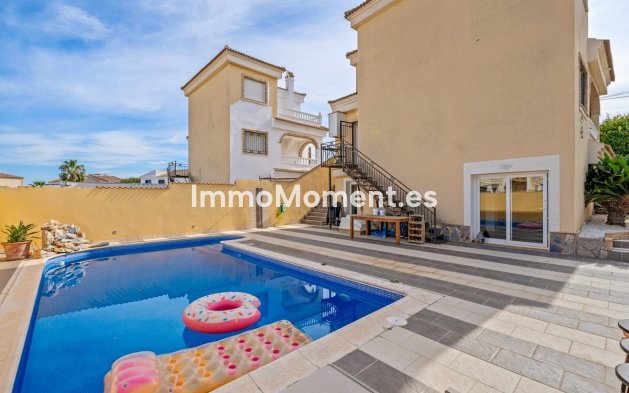 Revente - Villa - Orihuela - Orihuela Costa