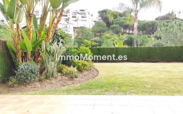 Resale - Apartment - Benahavís - Benahavís Centro