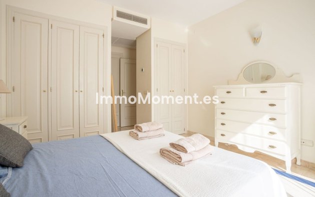 Resale - Apartment - Benahavís - Benahavís Centro