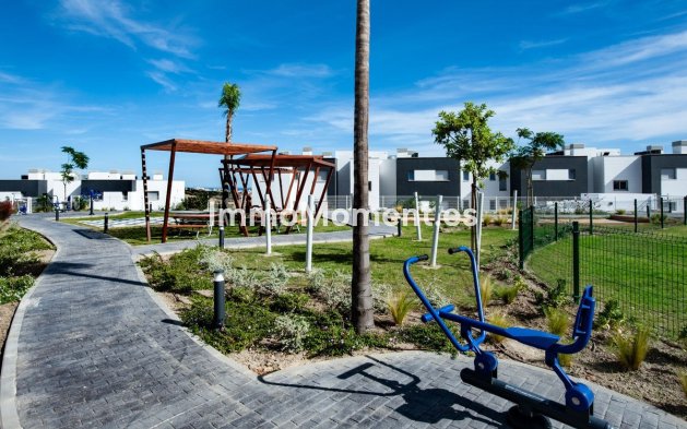 Resale - Apartment - Estepona - Estepona Centro